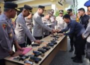 Cegah Senpi Disalahgunakan, Kapolres Kolaka Periksa Jumlah Amunisi Anggota