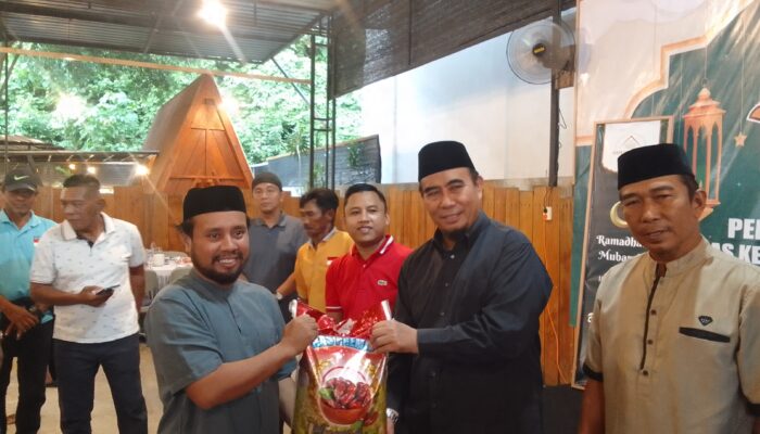 Berkah Ramadan, PT Riota Jaya Lestari Salurkan 17 Ton Beras Kepada Masyarakat Kurang Mampu