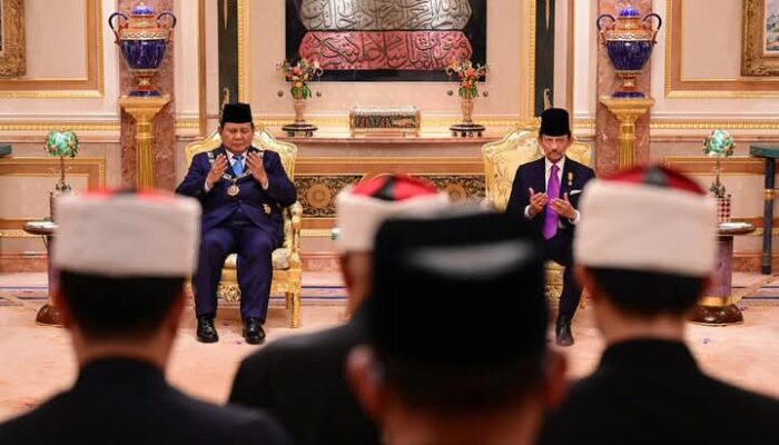 Presiden Prabowo Terima Penghargaan Tertinggi dari Sultan Brunei