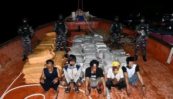 TNI AL Gagalkan Penyelundupan 1,9 Ton Narkotika di Tanjung Balai Karimun, Gunakan Kapal Ikan Thailand