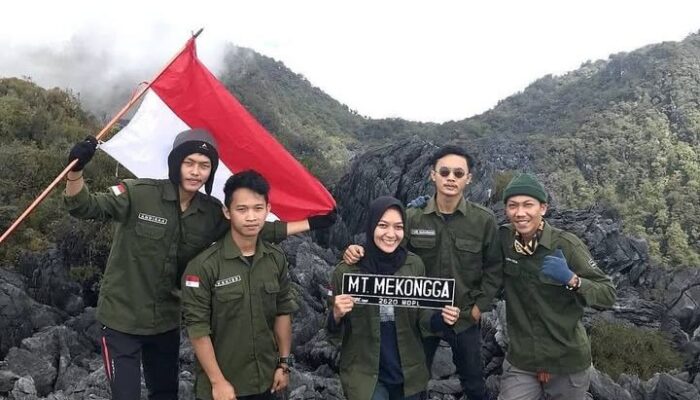 Menjelajah Gunung Mekongga, Atap Sulawesi Tenggara