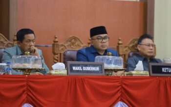 Pendapatan Daerah Merosot 18,88%, RAPBD Sultra 2026 Diajukan ke DPRD