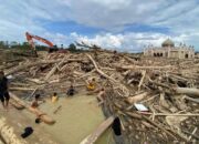 Update Korban Banjir Bandang Sumatera: 1.135 Orang Meninggal, Hampir 490 Ribu Warga Mengungsi