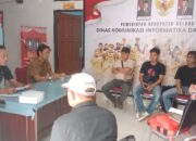 Perkuat Keterbukaan Informasi, Diskominfo Kolut Bincang dengan Wartawan