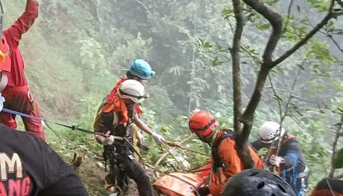 Tim SAR Temukan Enam Korban Kecelakaan Pesawat ATR Ditemukan di Gunung Bulusaraung
