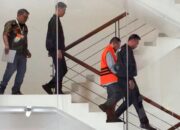 Komisi Pemberantasan Korupsi Tahan Tersangka Kasus Korupsi Kuota Haji 2023–2024