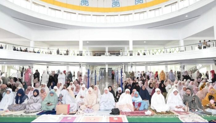 Perayaan Idul fitri di Kolaka Utara Berlangsung Khidmat