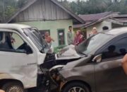 Adu Banteng Sigra vs Pikap di Jalur Trans Sulawesi Konawe Utara