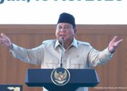 Prabowo soal Rupiah Melemah: Orang Desa Tidak Pakai Dolar