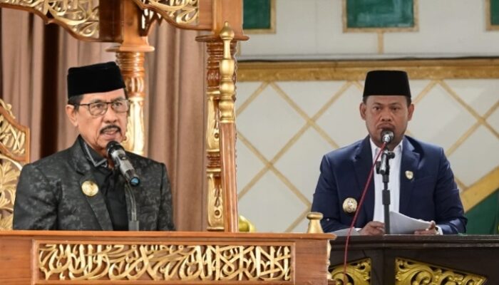 Bupati dan Wabup Kolaka Utara Ajak Masyarakat Perkuat Kebersamaan di Momentum Iduladha