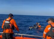 Terombang-ambing di Laut, Tiga Korban Kapal Tenggelam di Buton Berhasil Ditemukan Tim SAR
