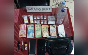Aparat Gabungan Gerebek Rumah Kos di Lasusua, Dua Terduga Pengedar Diamankan