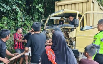 Diduga Ngebut di Jalur Menurun, Sopir Tewas Tabrak Truk Parkir di Kolaka Utara