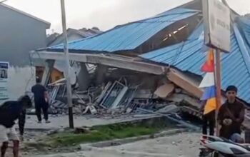 NTT Diguncang Gempa Hebat 7,7, Dua Warga Dilaporkan Tewas Tertimpa Reruntuhan Bangunan