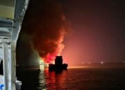 Kapal Bawa Chemical Terbakar di Perairan Kabaena, Dua Orang Meninggal
