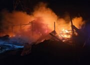 Dua Rumah di Ngapa Terbakar, Rugi Rp700 Juta